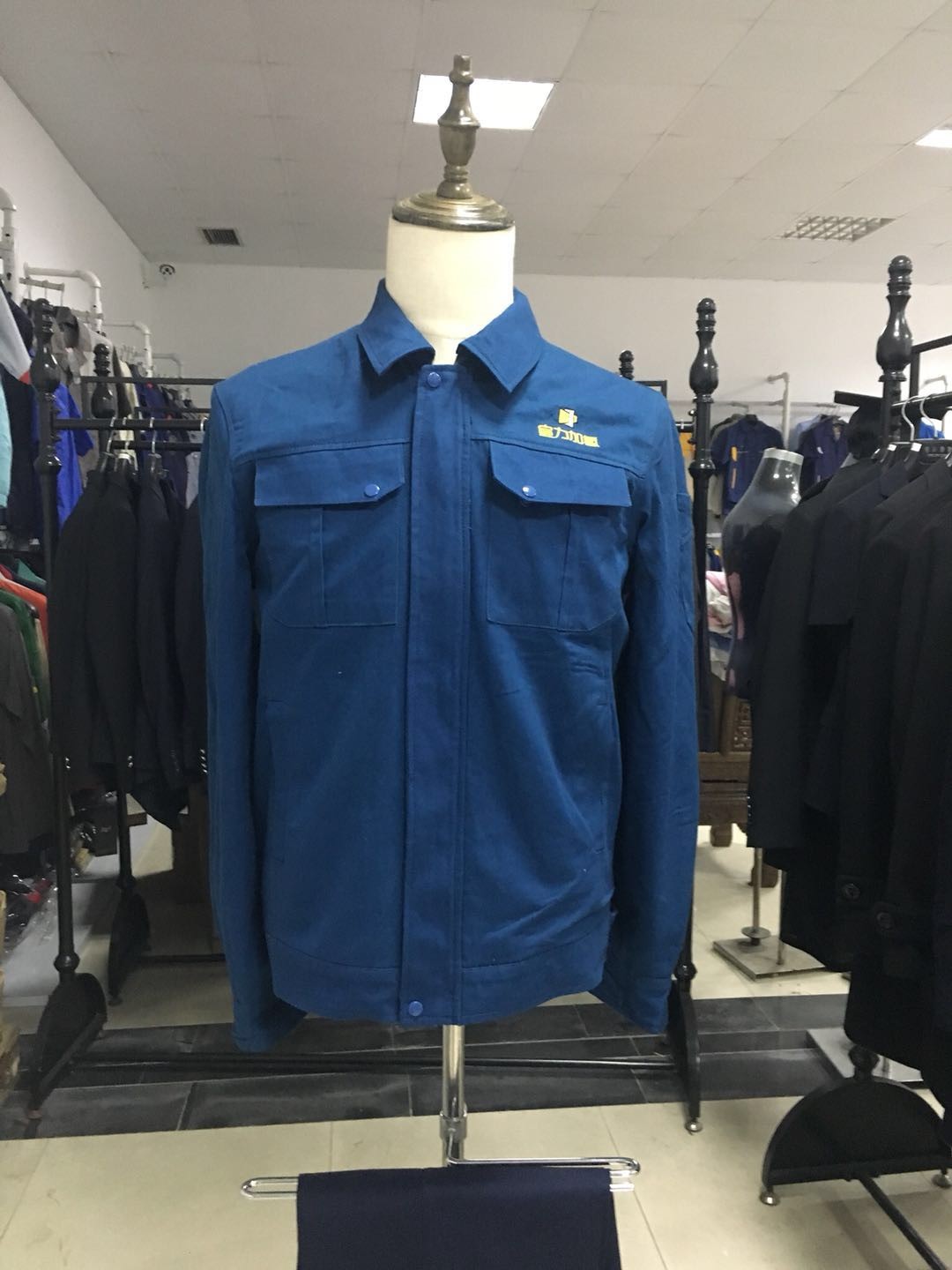5-210430141053646.jpg 定制工作服