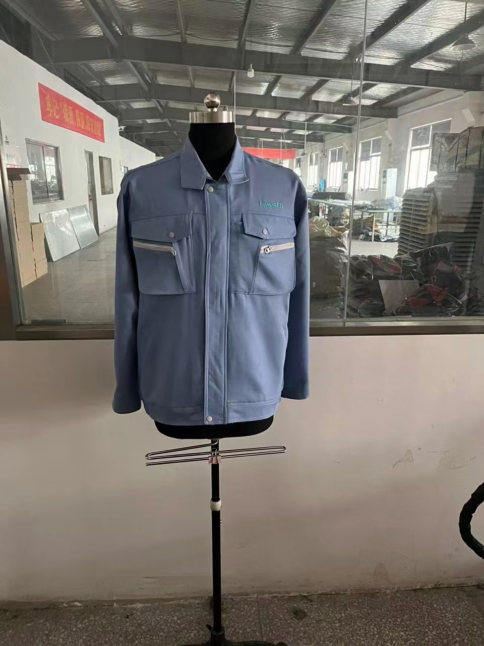 日水机器人工作服(图1)
