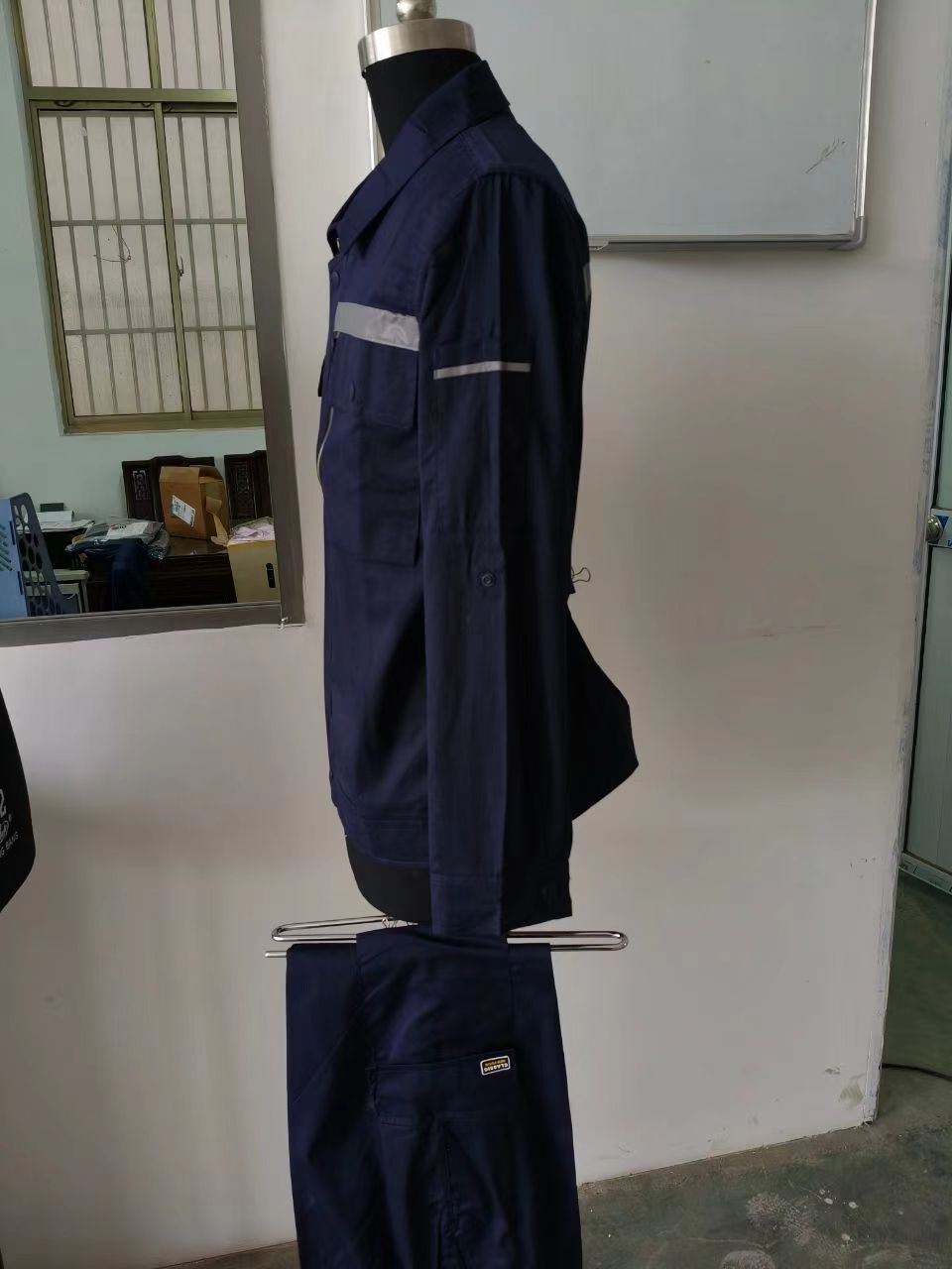 宝和化工工作服(图2)