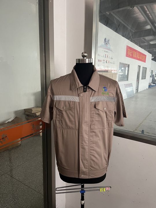 西安萃之健工作服(图1)