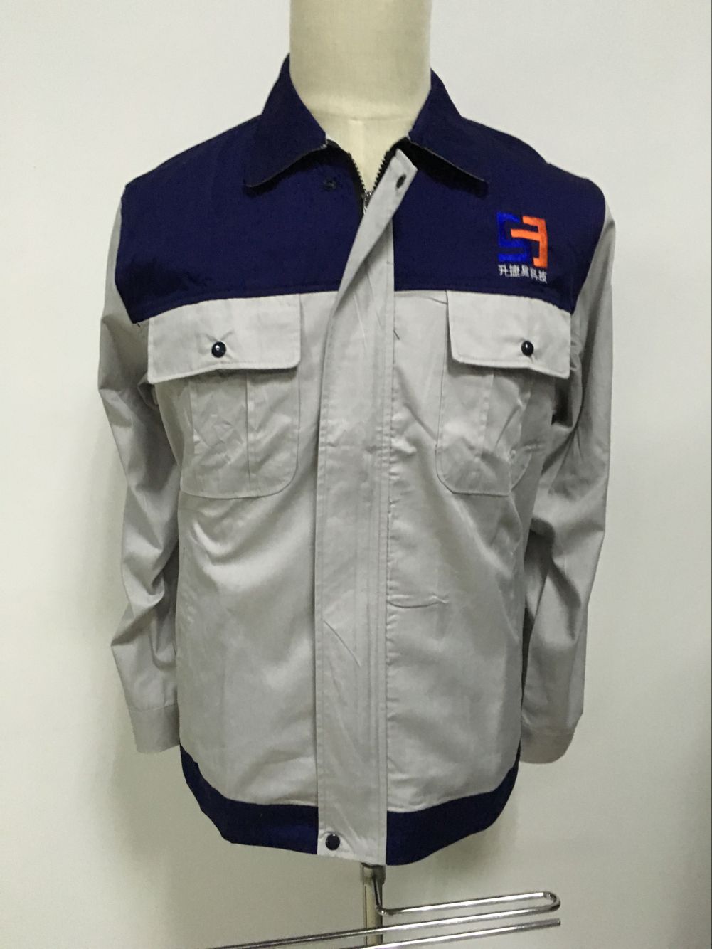 升捷易科技工作服(图1)