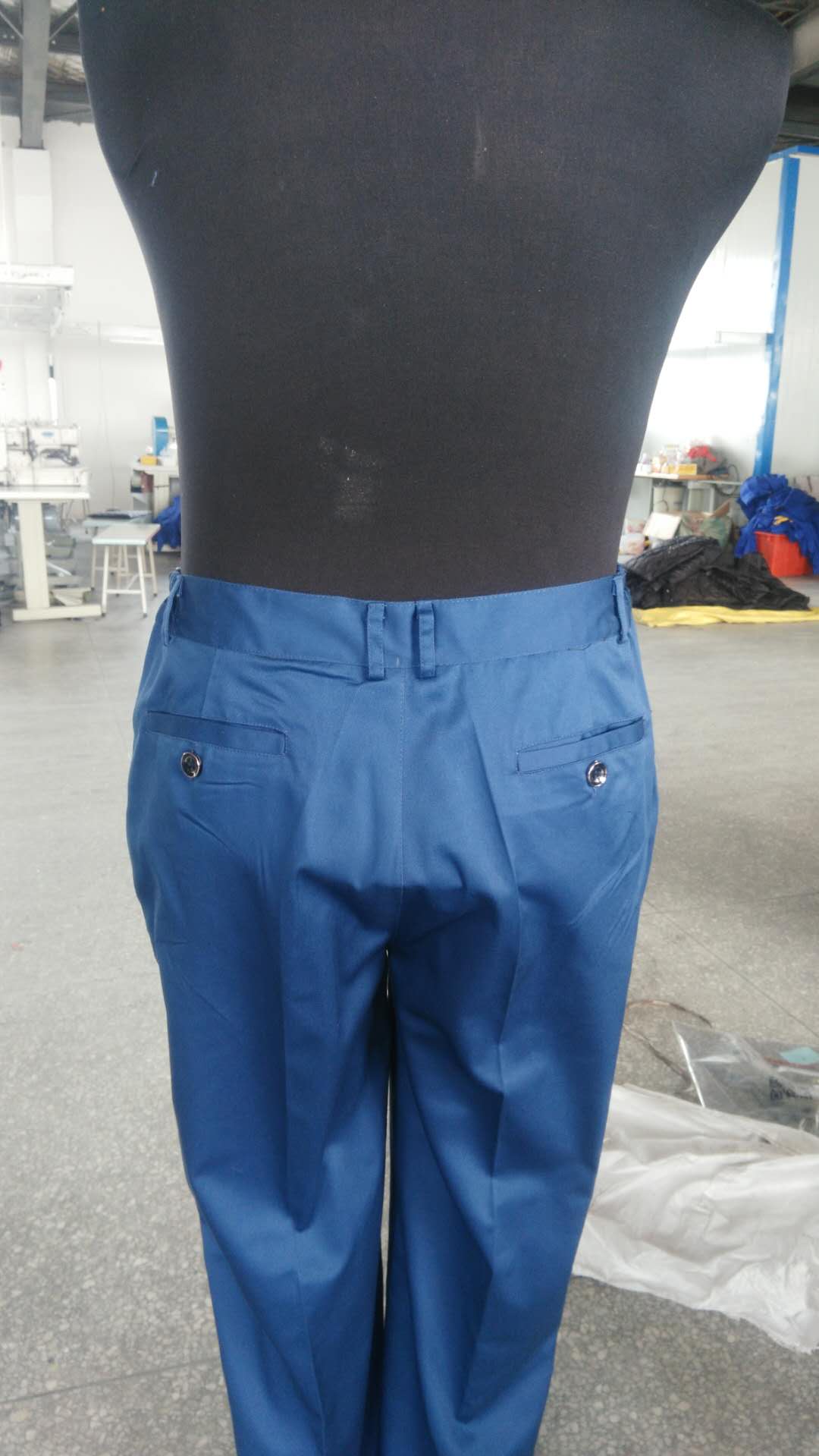 长实实业工作服(图2)