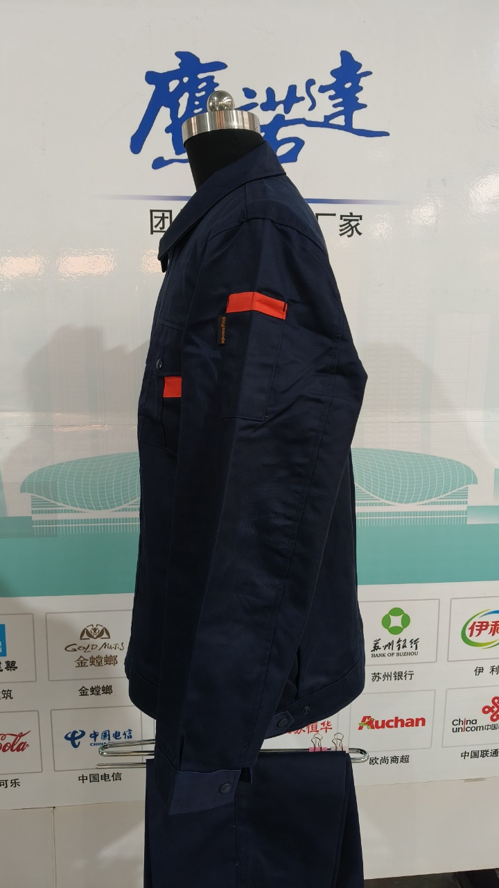 5-25061213231J03.jpg